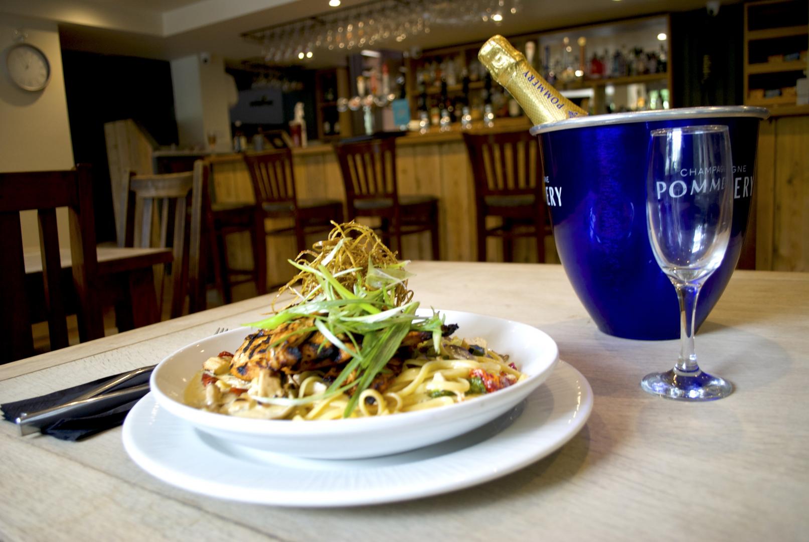 royal-oak-poynings-sussex-pub-fine-food